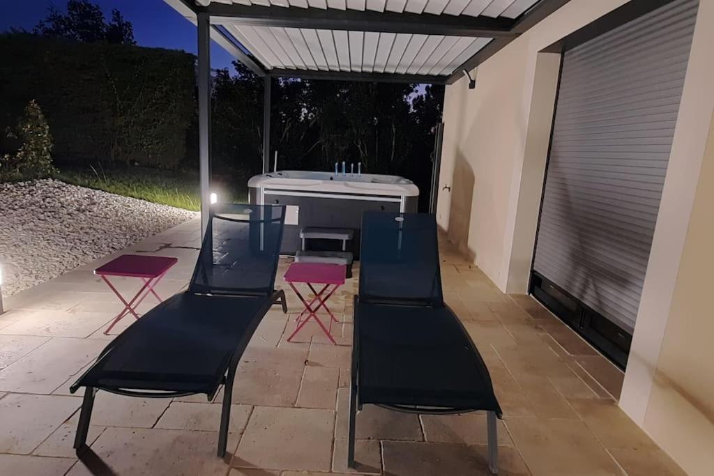 Chatuzange-le-Goubet Villa Drome Jacuzzi La Maison D'A Cote מראה חיצוני תמונה