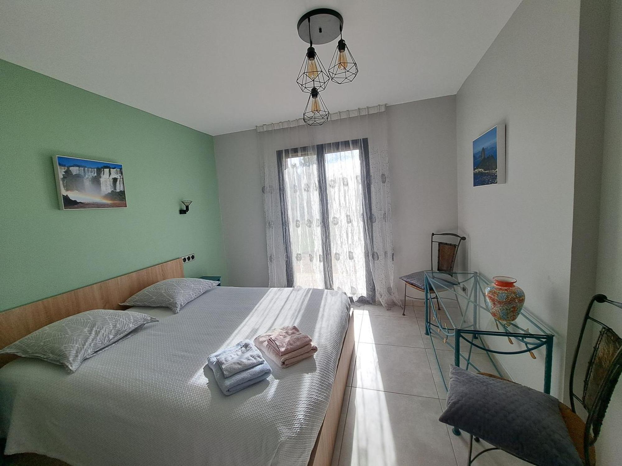Chatuzange-le-Goubet Villa Drome Jacuzzi La Maison D'A Cote מראה חיצוני תמונה